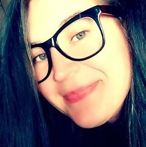 Meet your Posher, Blaire